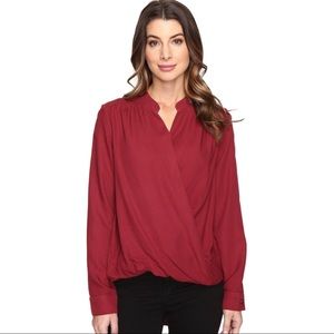 splendid women’s surplice top in red